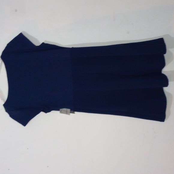 3/$25 Liz Claiborne - Picture 3 of 3